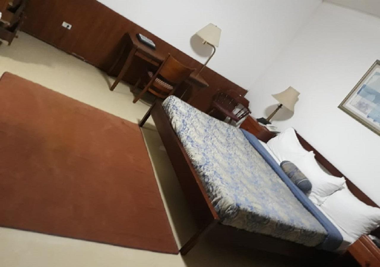 מונרוביה Embassy Suites Hotel מראה חיצוני תמונה